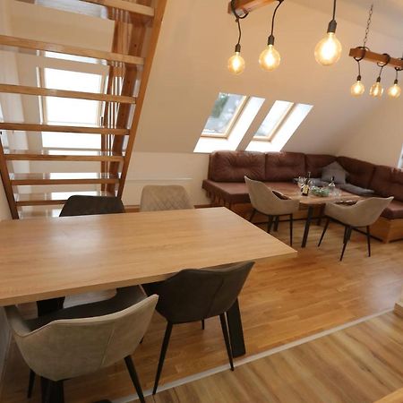 Wood Apartmani - Vila Zimska Idila Jahorina Exteriör bild
