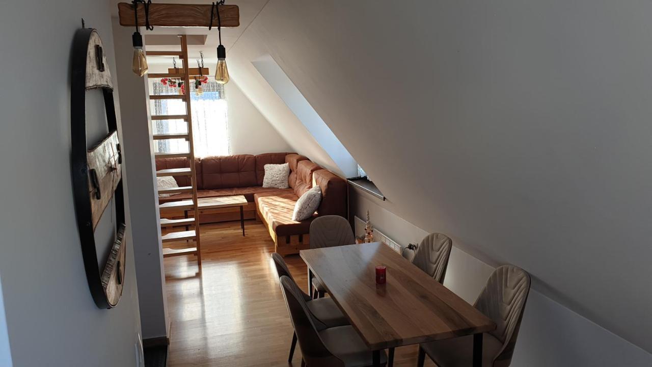 Wood Apartmani - Vila Zimska Idila Jahorina Exteriör bild